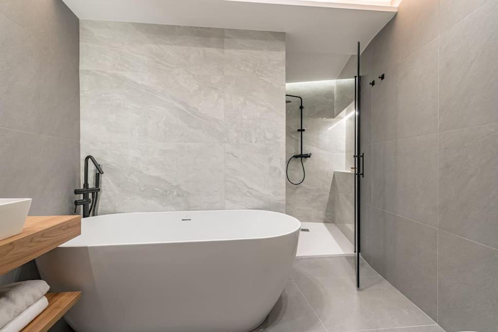 Puerta Del Sol 3Br 3Bh Leilighet Madrid Eksteriør bilde